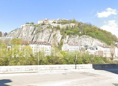 Suite Vinicole Hypercentre, Bastille & Gare 9 Min A Pied Grenoble Exterior photo